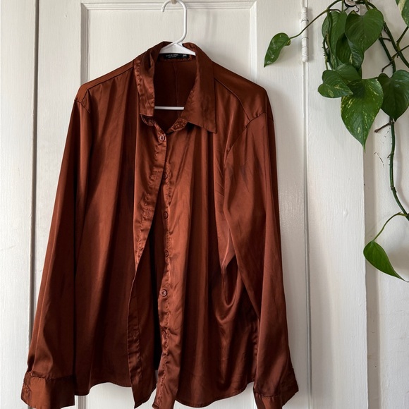 SHEIN Tops - Women’s dark Rust Shirt button down